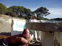Julie, Chris, videos ...