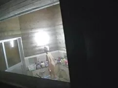 Asiático le mostrará ...