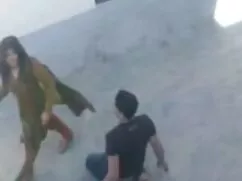 Oso bailando maduras ...